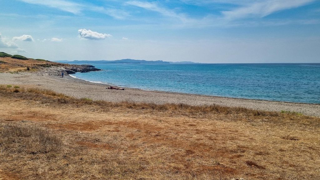 Antinioti West Beach
