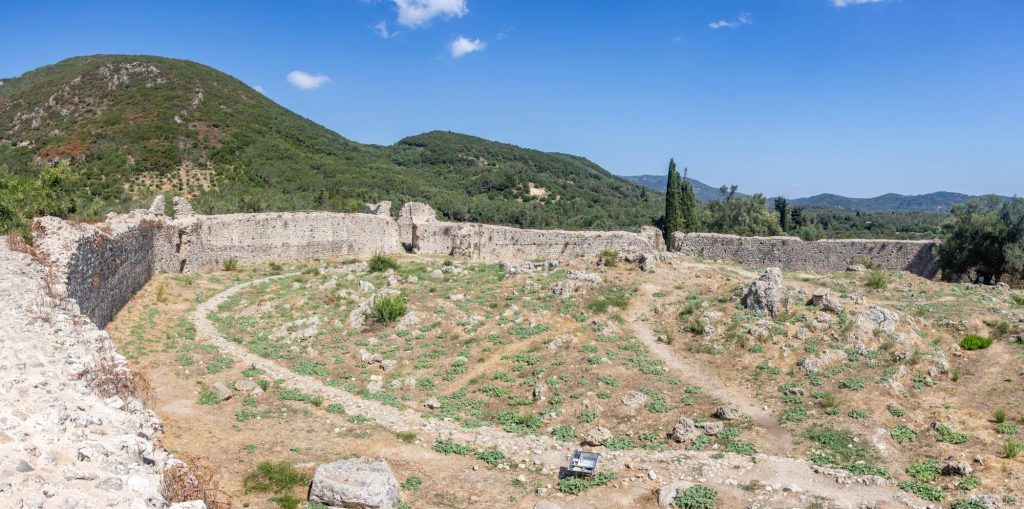 Gardiki Castle Gardiki Castle