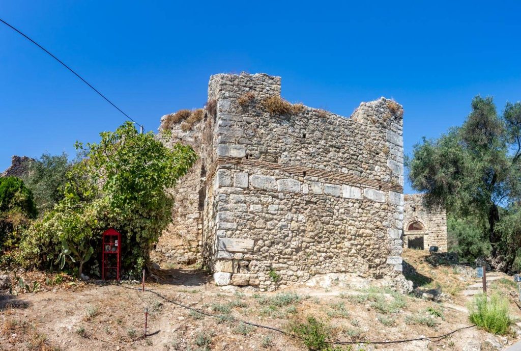Gardiki Castle Gardiki Castle