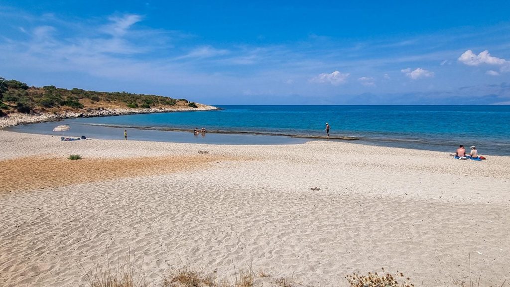 Gialiskari Beach - Peritheia