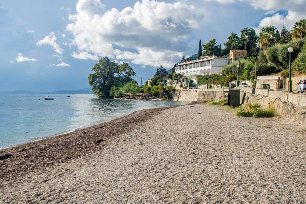 Beach next to the Kaiser's Bridge