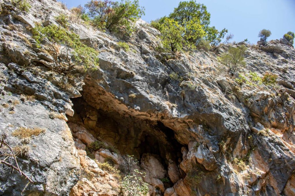 Megali Grava Cave Megali Grava Cave